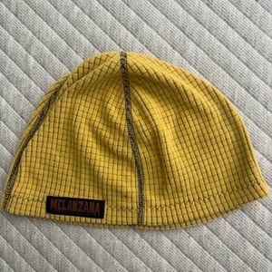 Melanzana beanie. Yellow. Never Worn.